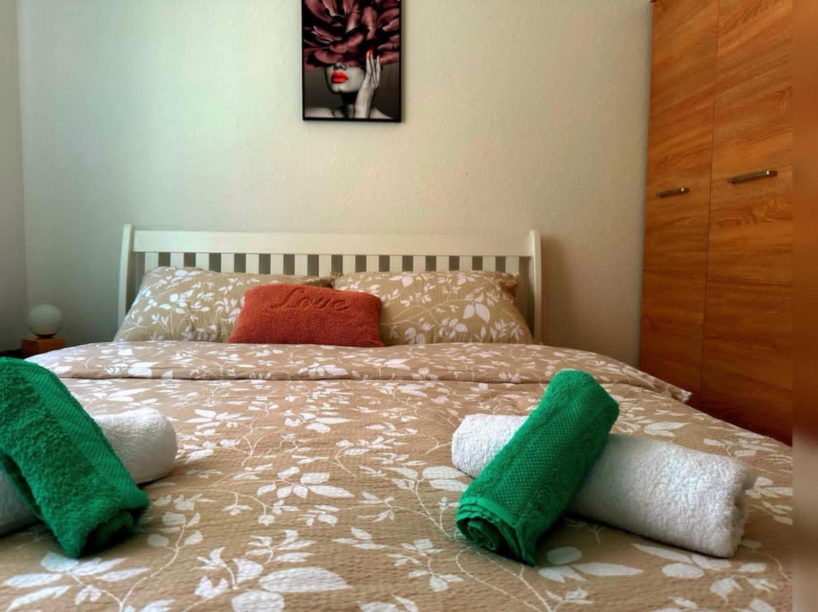 Apartman Eden ヤイツェ エクステリア 写真